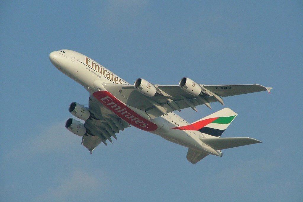 1200px-Emirates_A380von G patkar [Public domain], via Wikimedia Commons