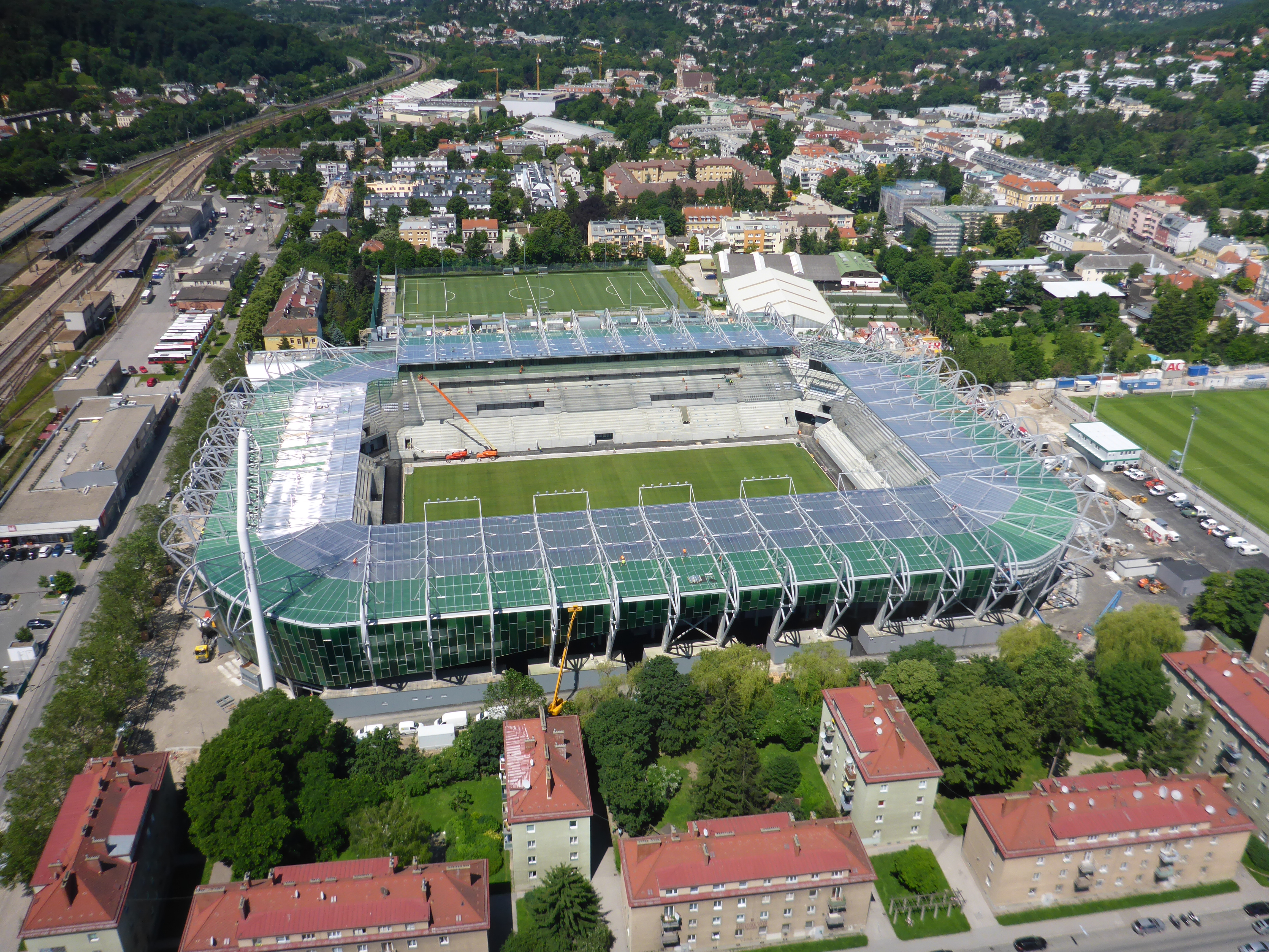 Nach eineinhalb Jahren Bauzeit wird das neue Rapid-Stadion am 16. Juli 2016 mit einem Testspiel gegen Chelsea eröffnet. © SK Rapid